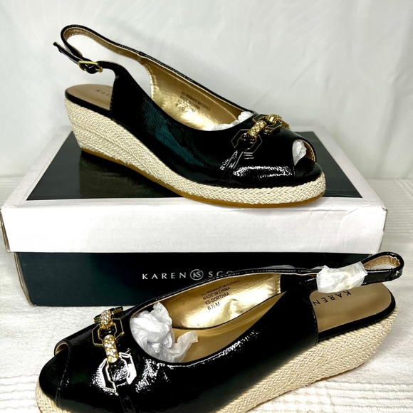 Karen Scott, Dorthaa Wedge Sandals, Black, 6.5 - Picture 2 of 7